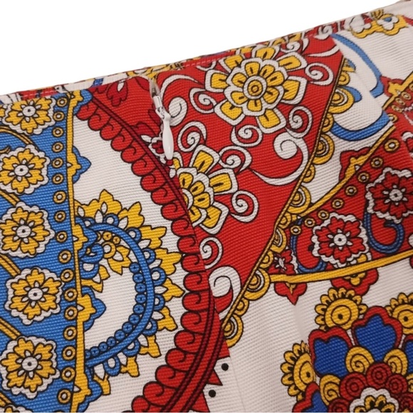 TALBOTS Vibrant Paisley Print Lined Skirt in Red/Gold Size 10 — GORGEOUS!!! - Picture 5 of 6